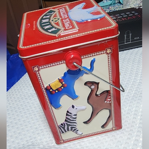 VINTAGE WILLIAMS SONOMA 10 ANIMAL COOKIE CUTTERS SET - Picture 3 of 6